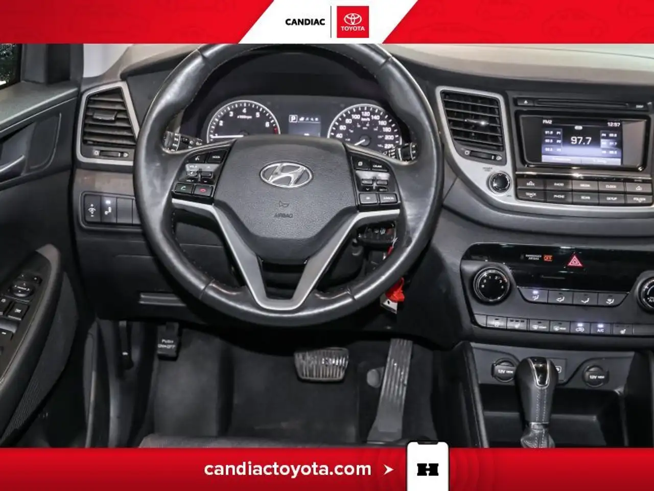 Hyundai TUCSON снимка Hyundai TUCSON