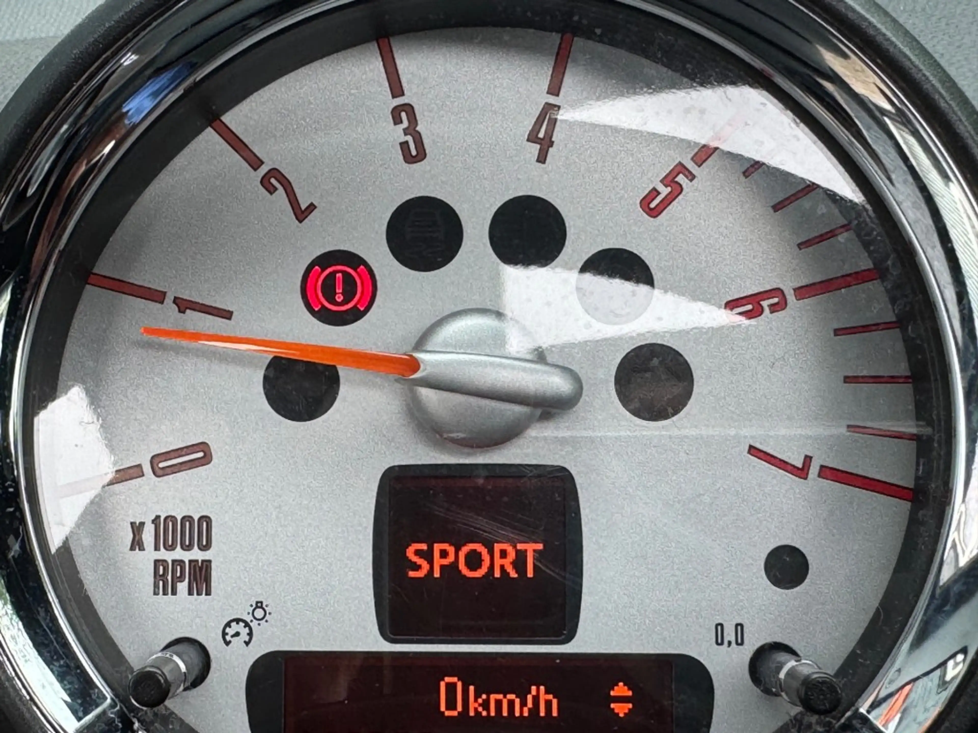 MINI Cooper D Countryman 1.6 Cooper D Chili + Leder + Navi + Pano + 17 inch — photo 15