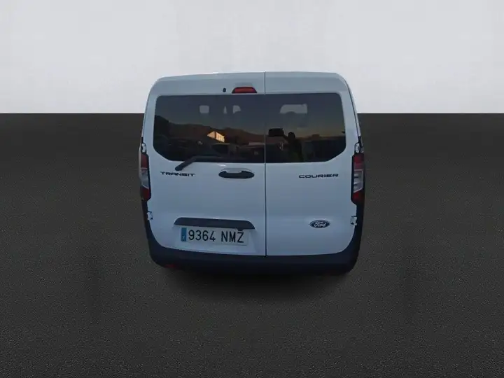 Ford Transit Courier 2026, foto 5
