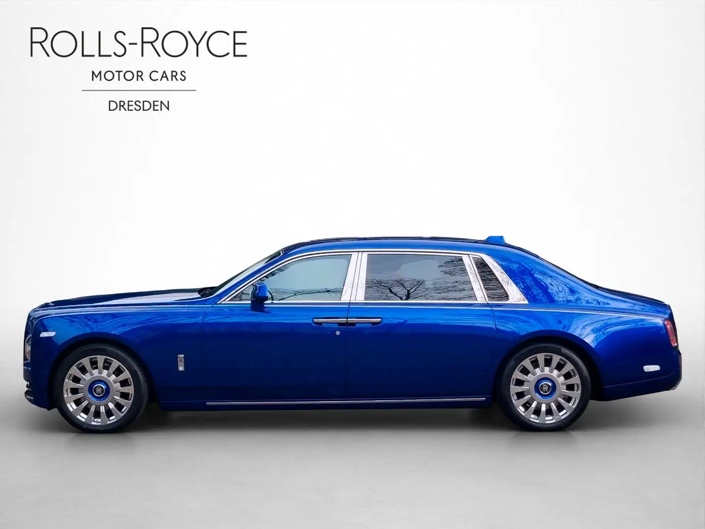 Rolls-Royce Phantom Extended Wheelbase Bleu - 2