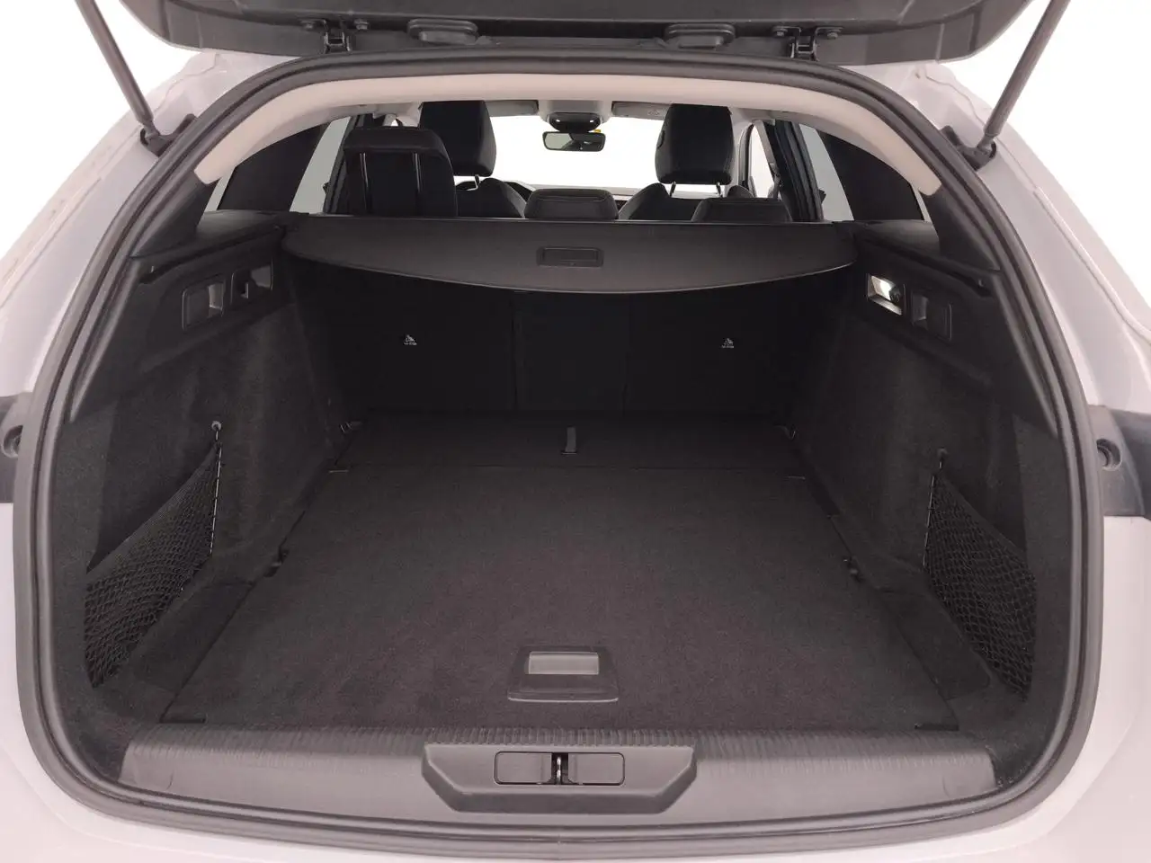 Peugeot 308 1.5 bluehdi Allure Pack s&s 130cv eat8 25