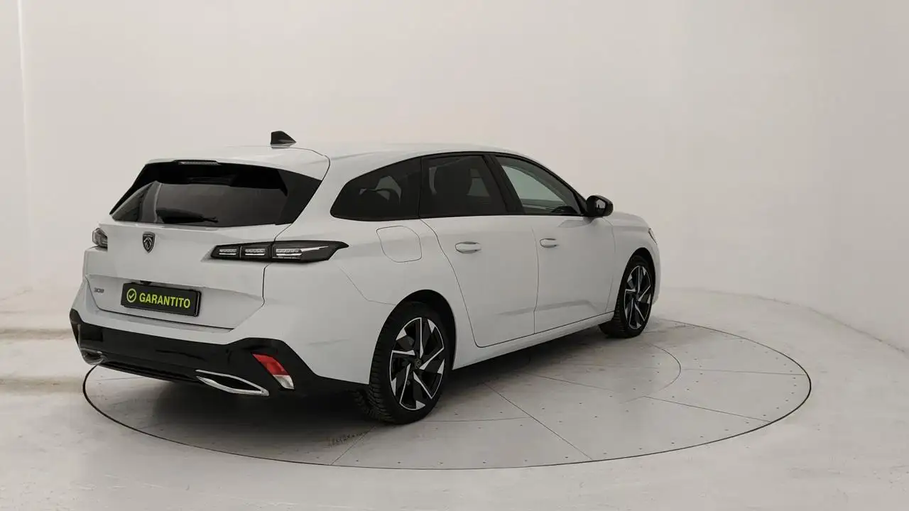 Peugeot 308 1.5 bluehdi Allure Pack s&s 130cv eat8 5