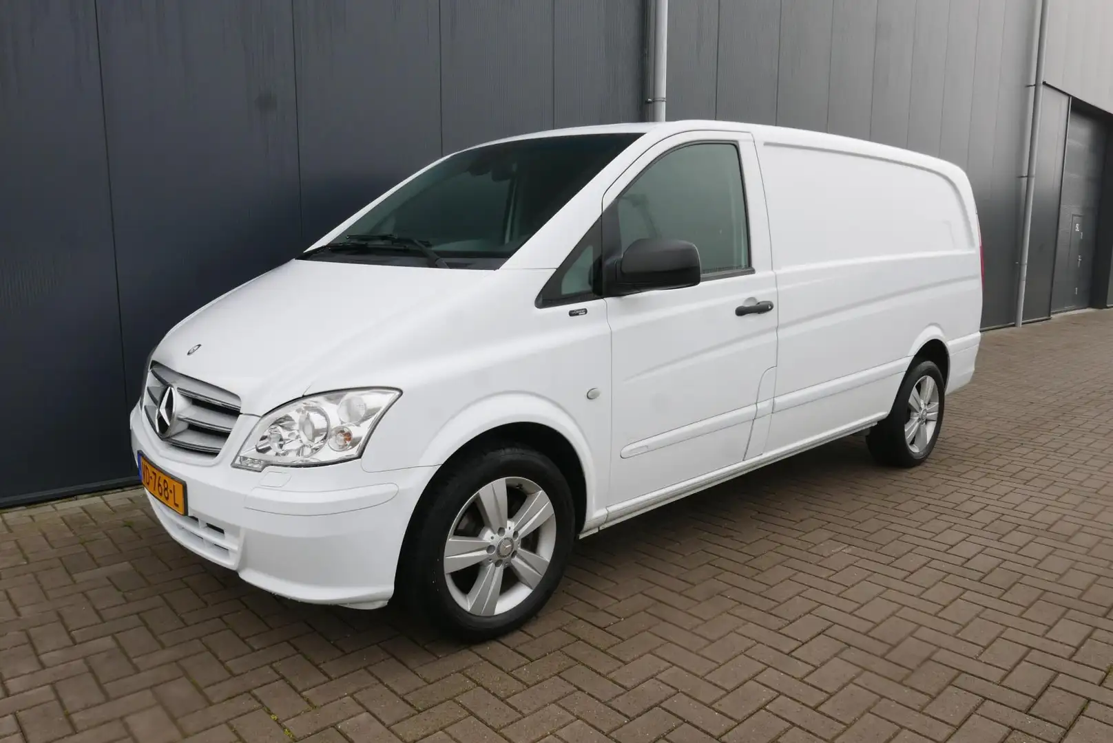 Mercedes-Benz Vito 113 CDI 136 PK 320 Lang DC Luxe AUT,NAVI,CLIMA,XEN Blanc - 2