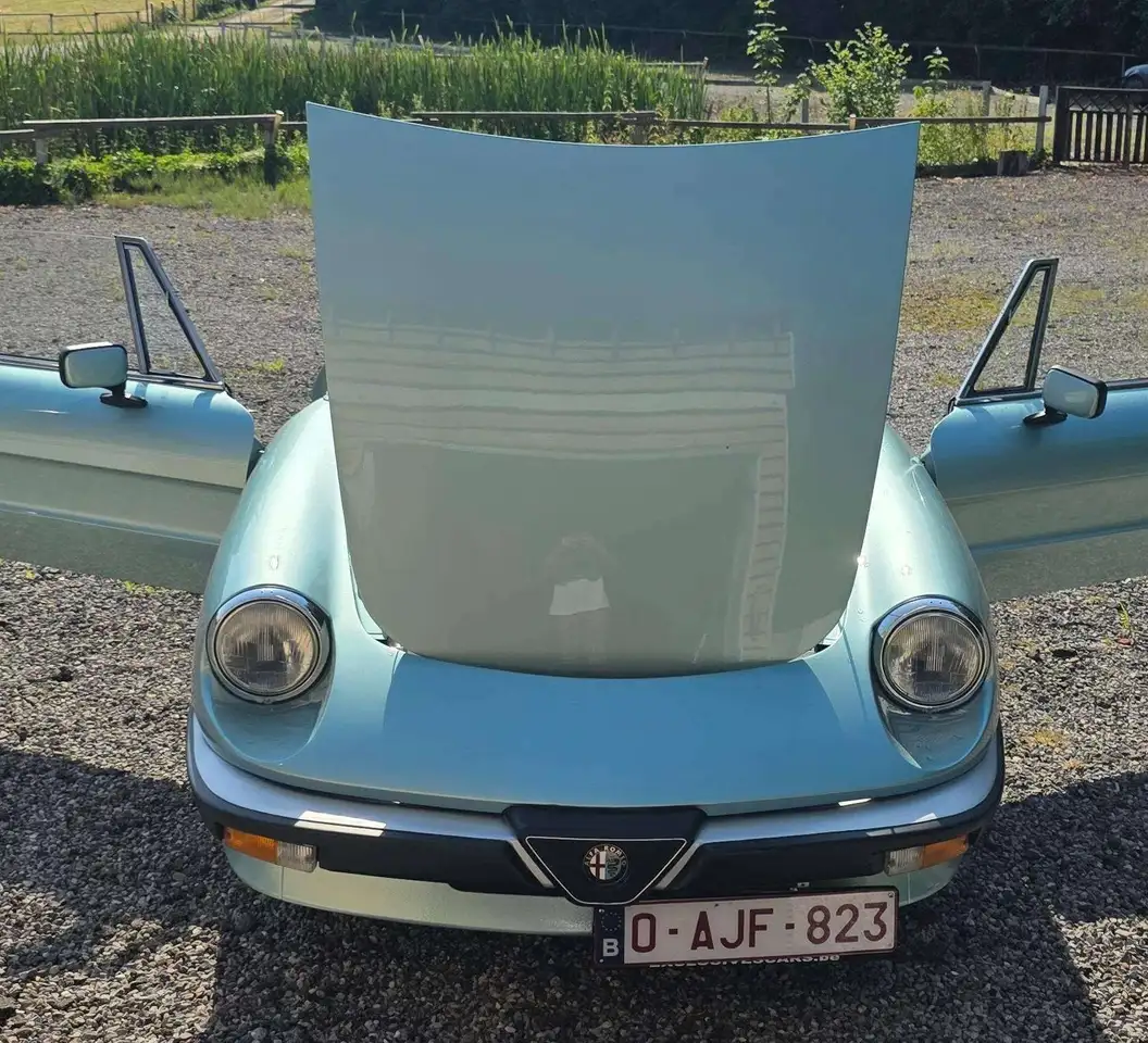 Alfa Romeo Spider III Aerodinamica 2.0 restauré, foto 3