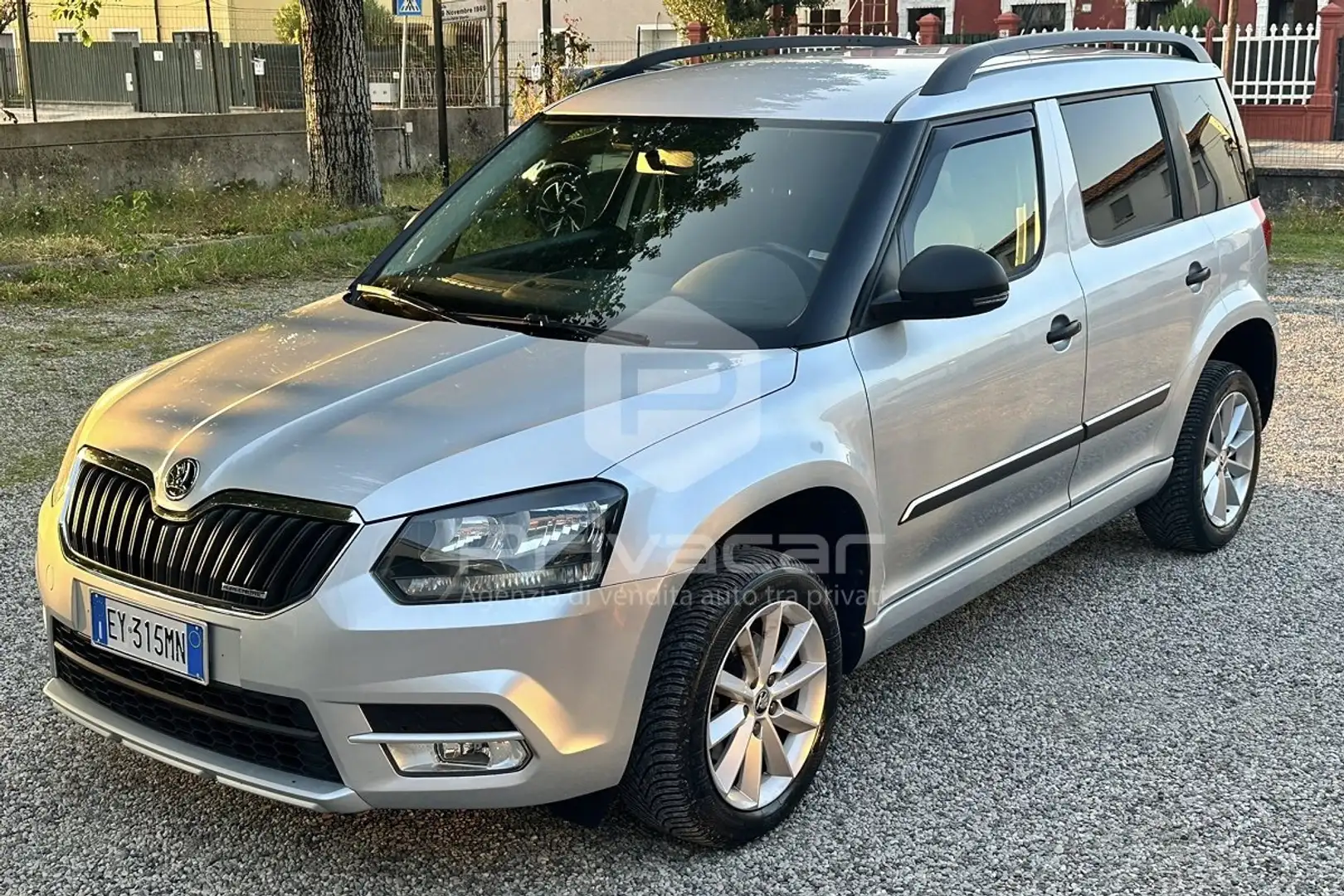 Skoda Yeti Yeti Outdoor 1.6 TDI CR 105CV Ambition GreenLine Argent - 1