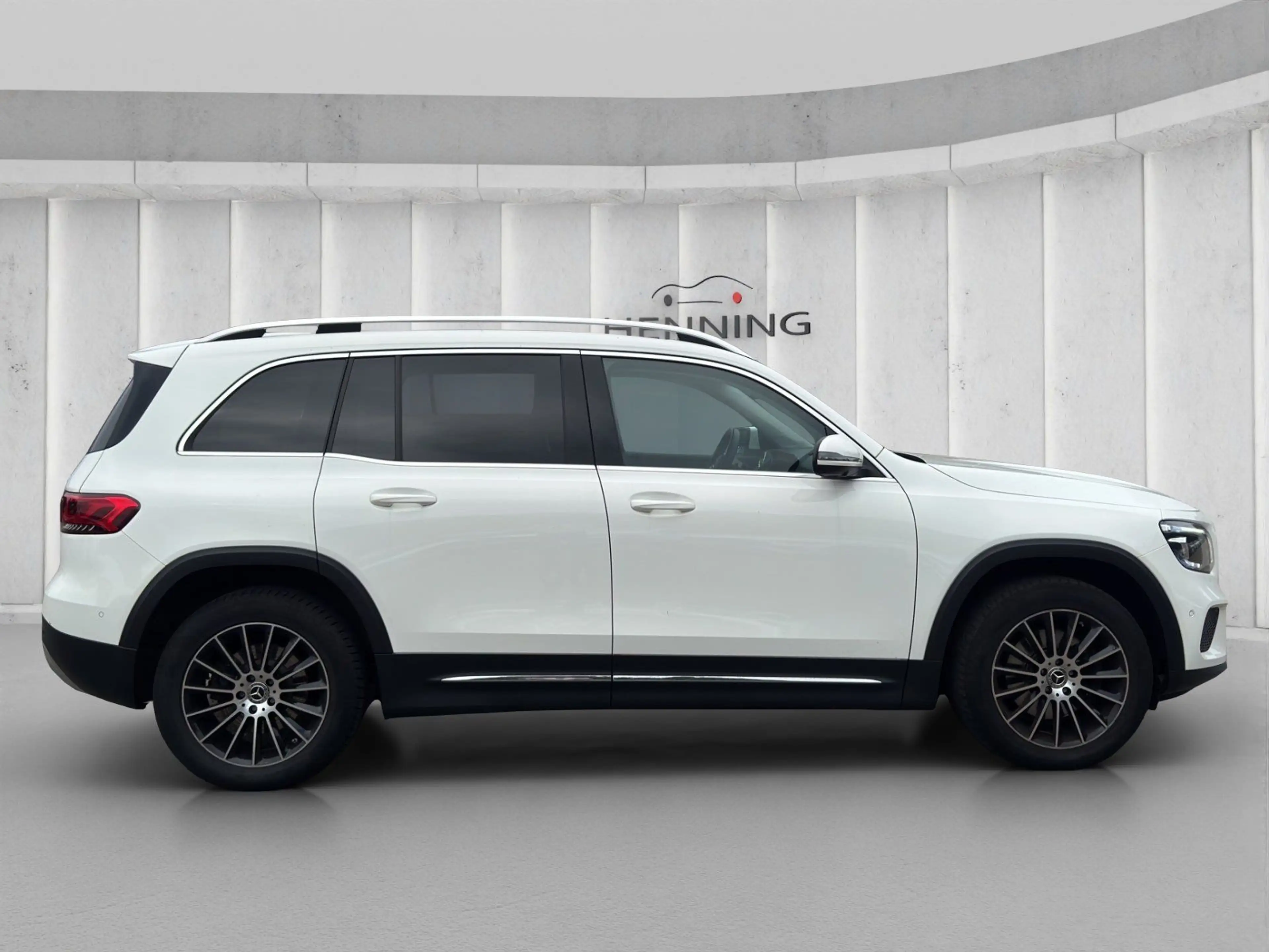 Mercedes-Benz GLB 250 4MATIC Progressive 360° Ambiente Totwin. — photo 6
