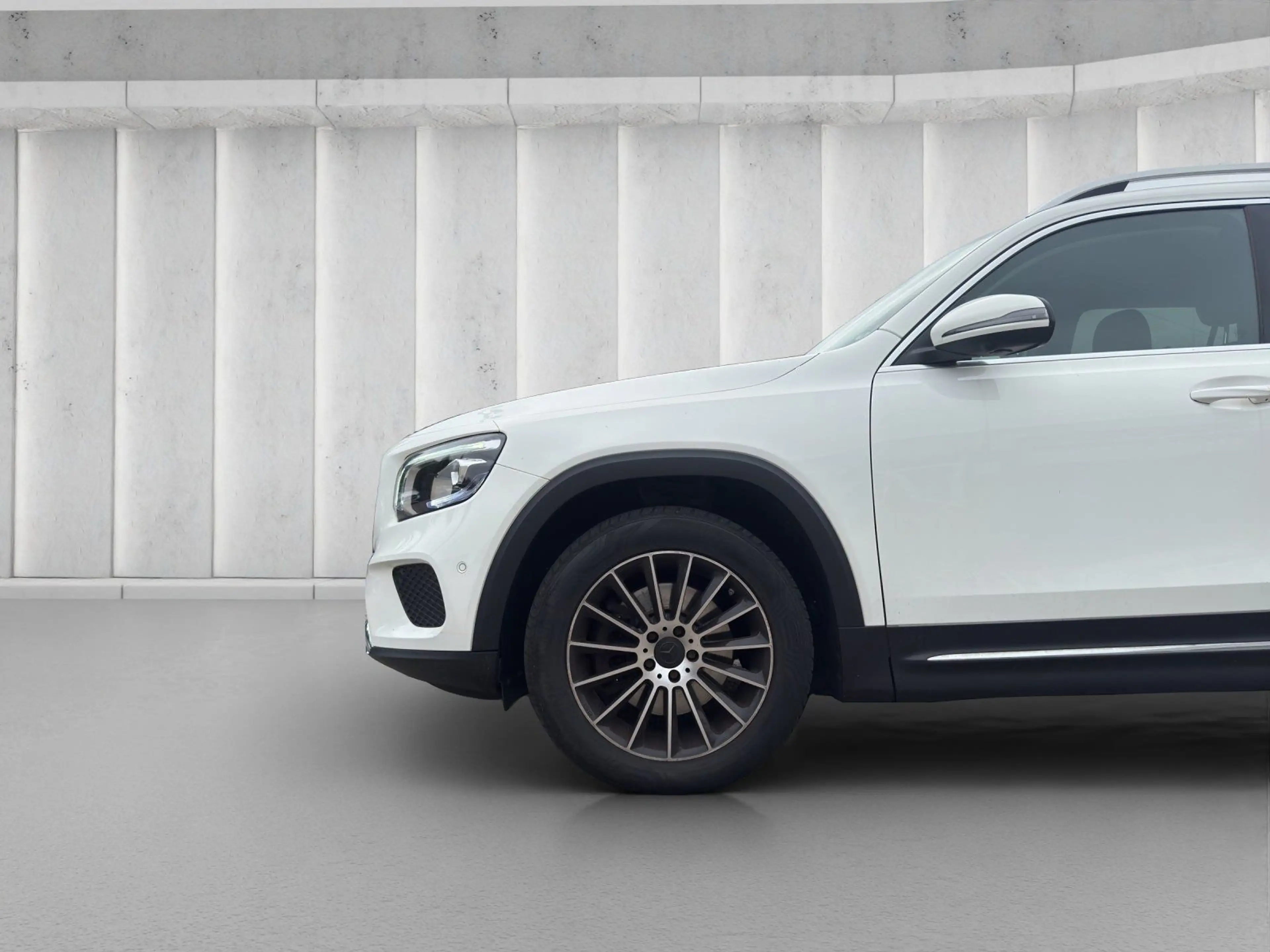 Mercedes-Benz GLB 250 4MATIC Progressive 360° Ambiente Totwin. — photo 14