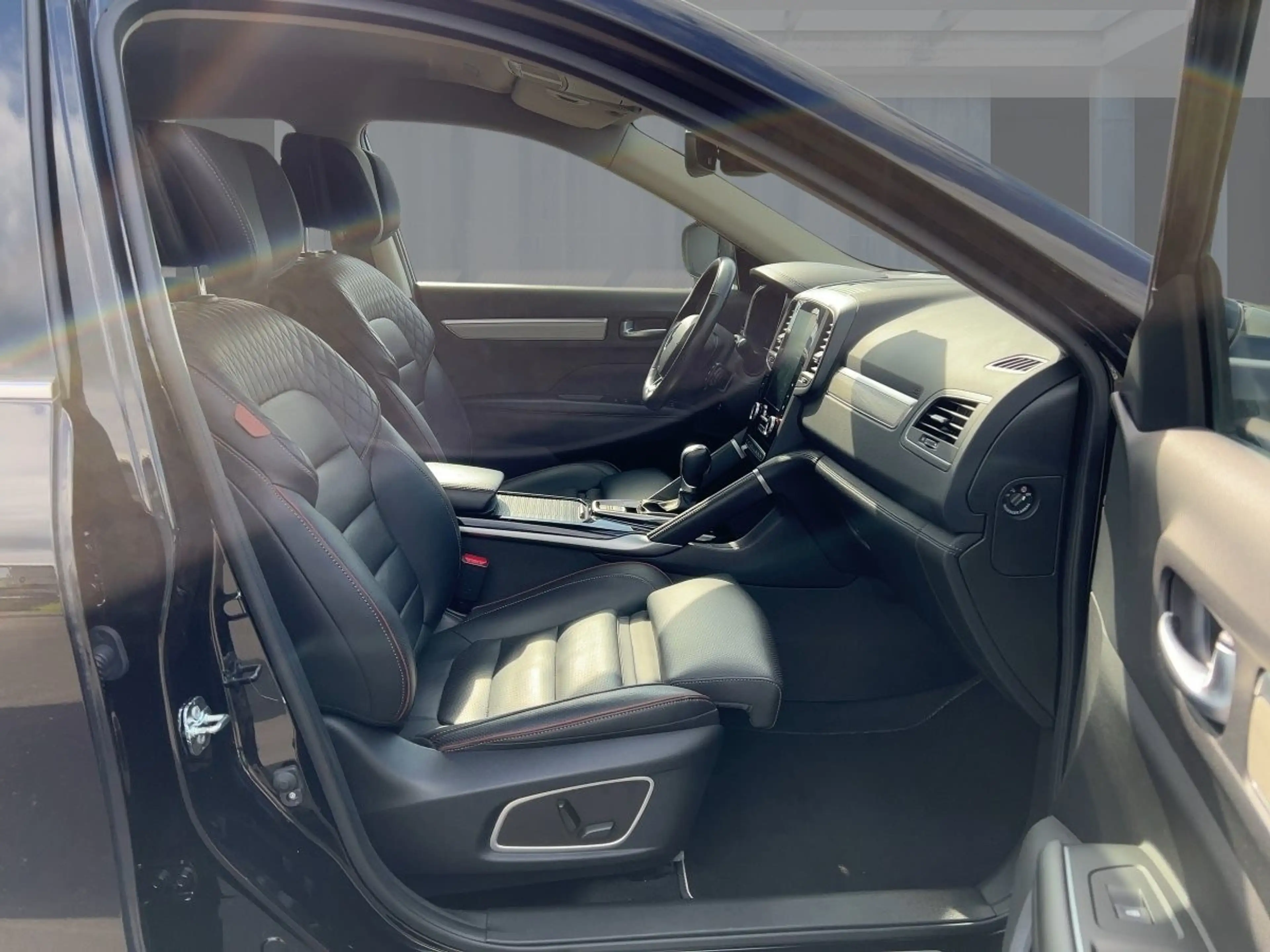 Renault Koleos INITIALE PARIS 4x4 dCi 185 X-TRONIC SELBSTPARKEND — photo 8