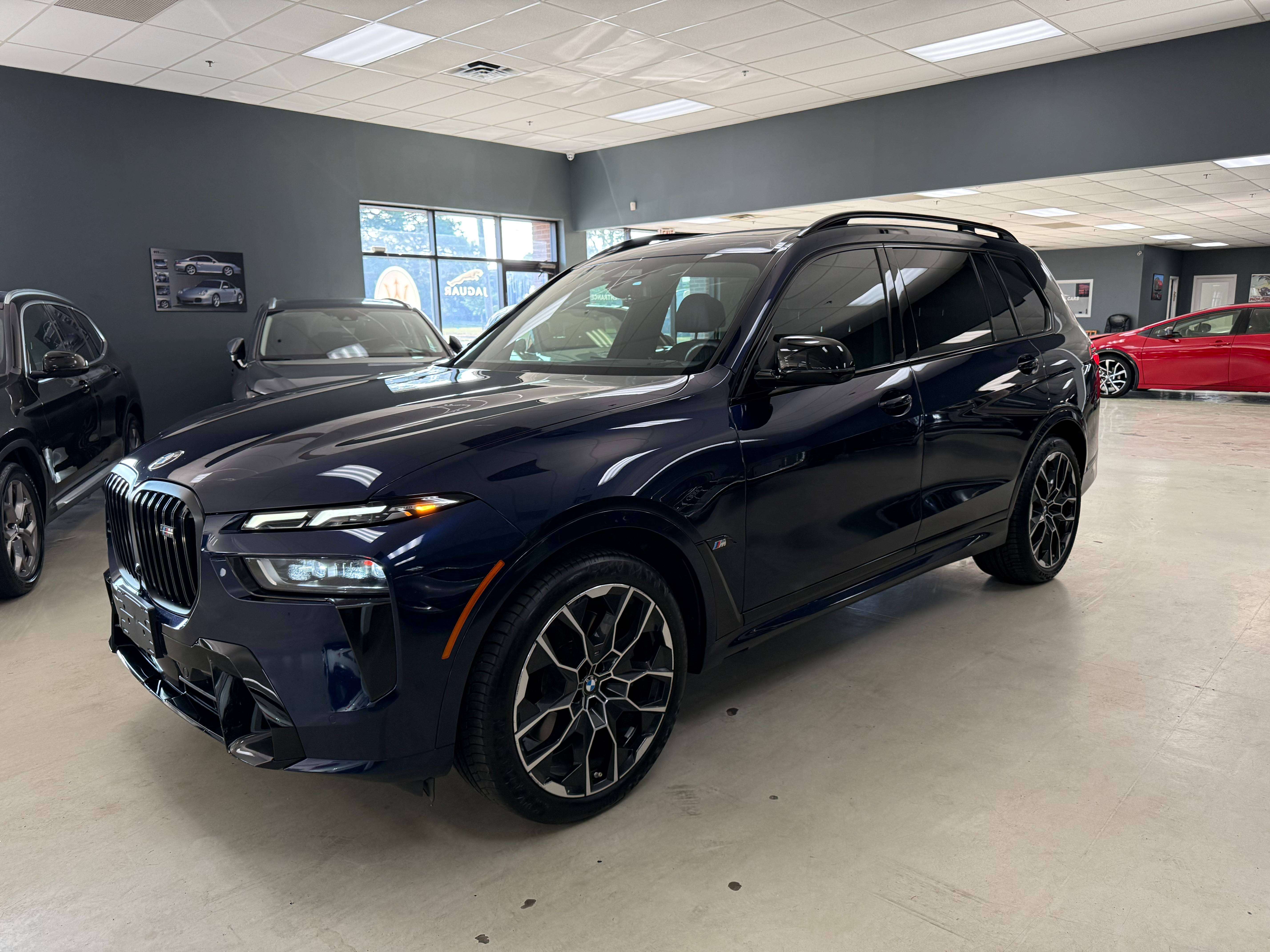2023 BMW X7 xDrive