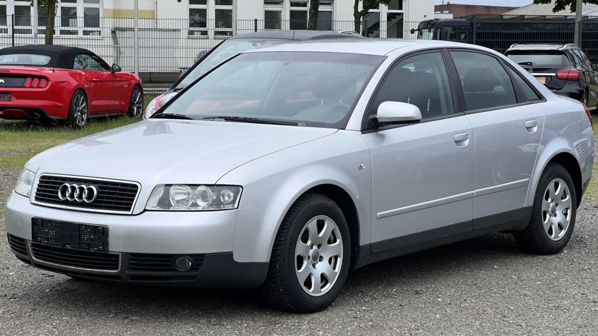 Audi A4 2.0 !! Mängel !! Klimaaut.+Metallic+ABS+elek.Spie Gris - 1