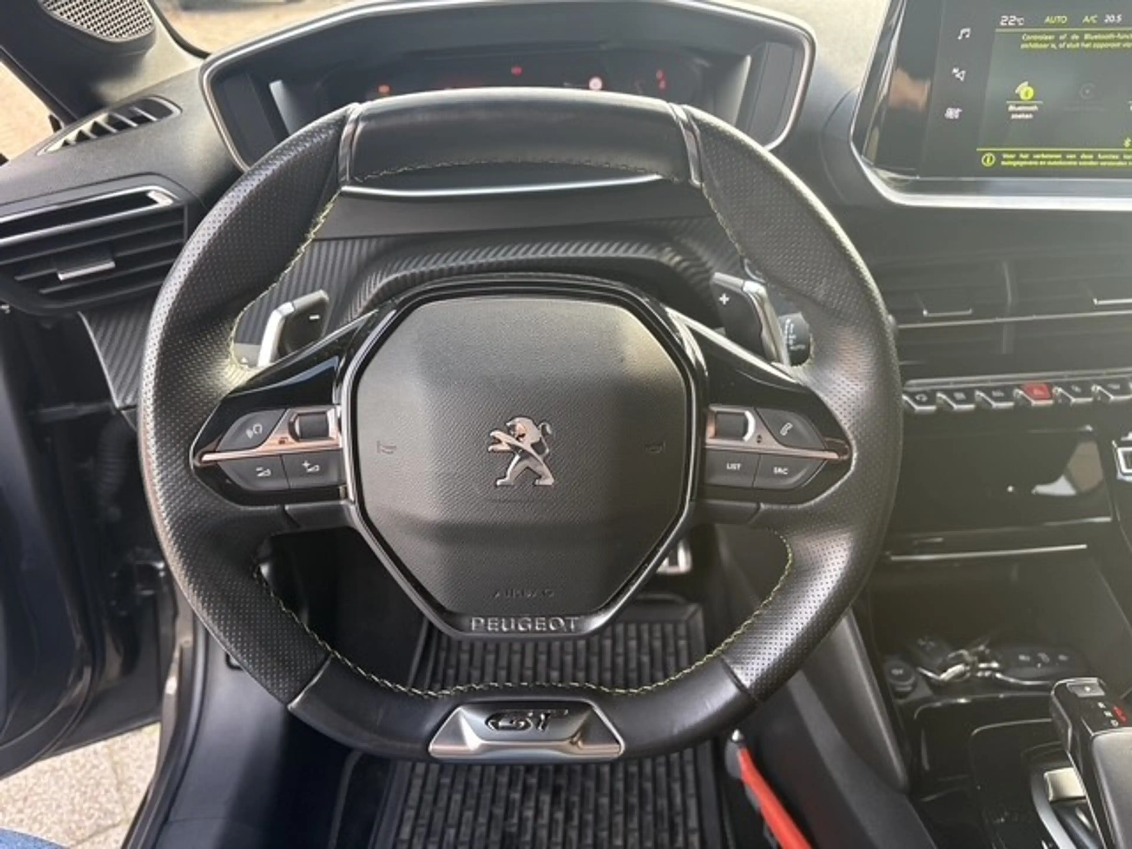Peugeot 208 1.2 PureTech GT-Line | Carplay | Camera | 74.141 k — photo 11