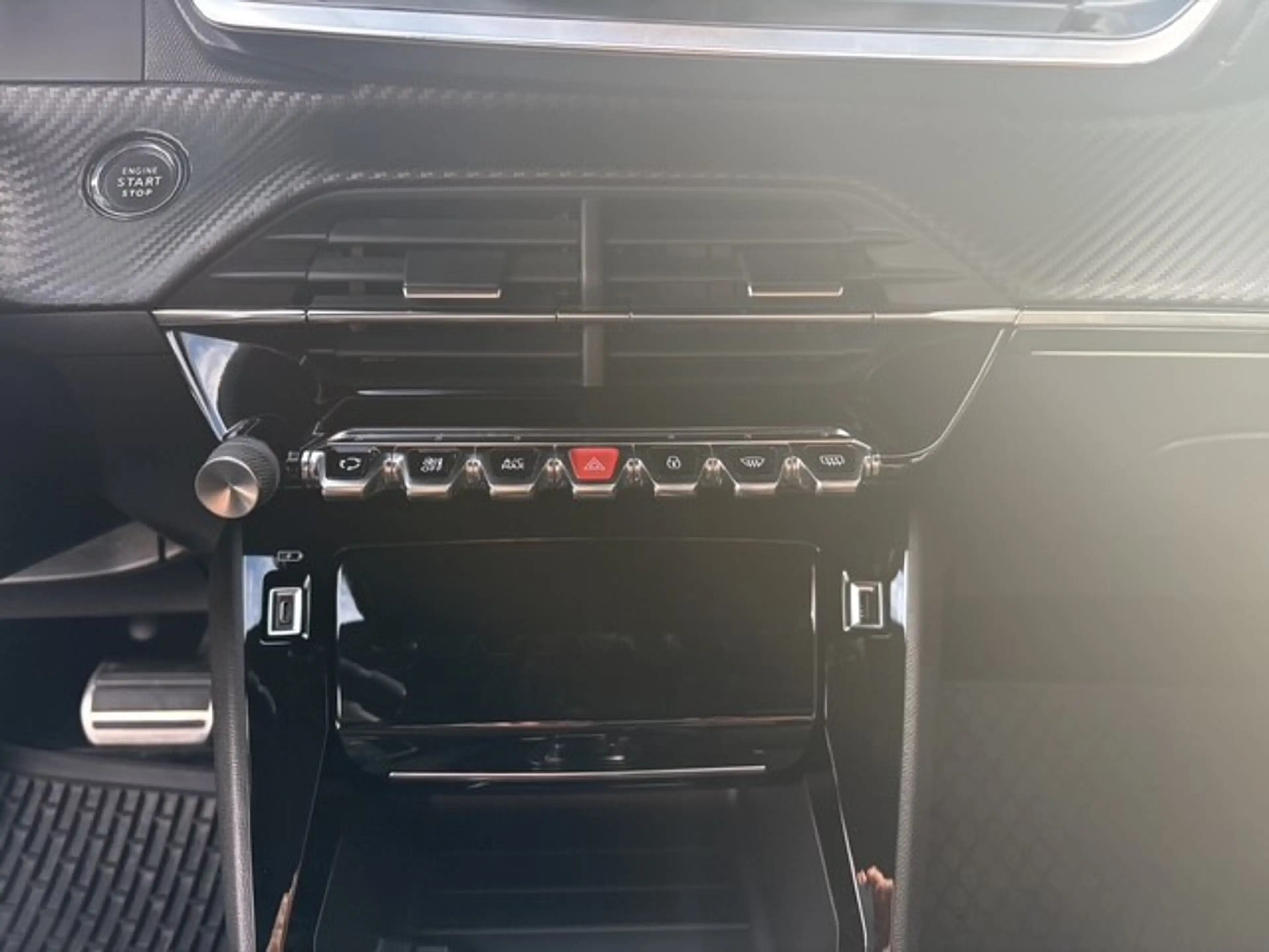 Peugeot 208 1.2 PureTech GT-Line | Carplay | Camera | 74.141 k — photo 14