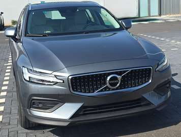 V60 Cross Country B5 Pro AWD Aut. 250 Pro