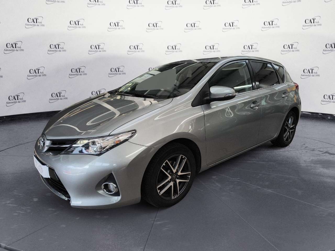 Toyota Auris 1.4 D-4D Lounge