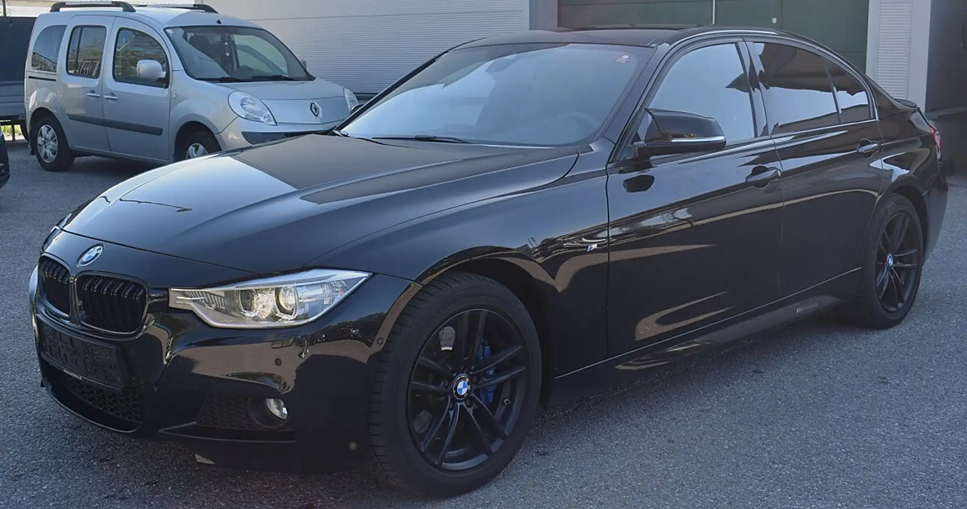 BMW 318 d xDrive Schwarz - 1