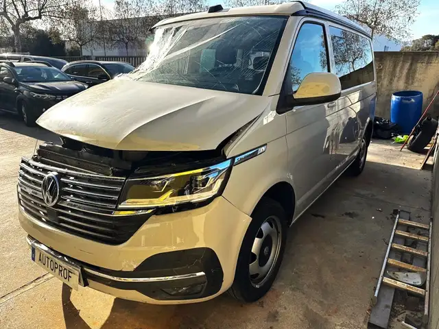 Volkswagen T6 California 2.0TDI BMT Beach Camper 110kW