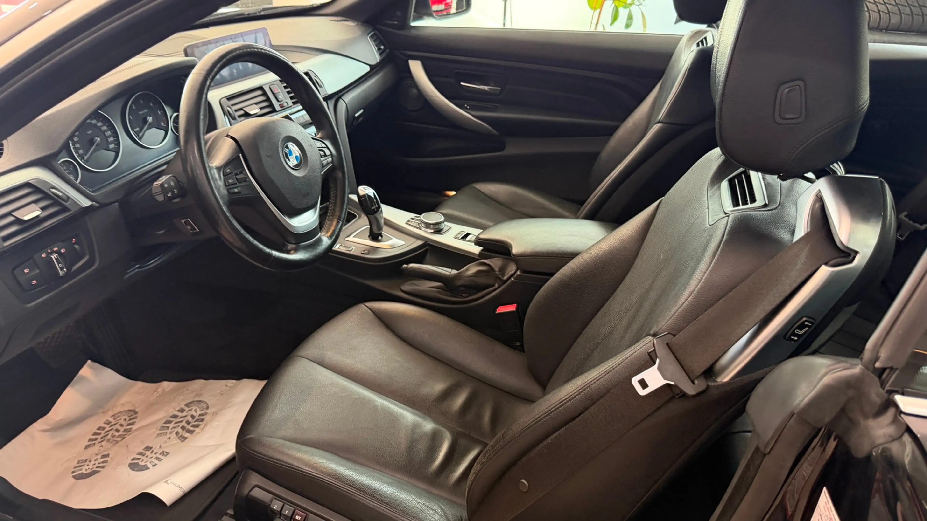 BMW 430 d Advantage — photo 11