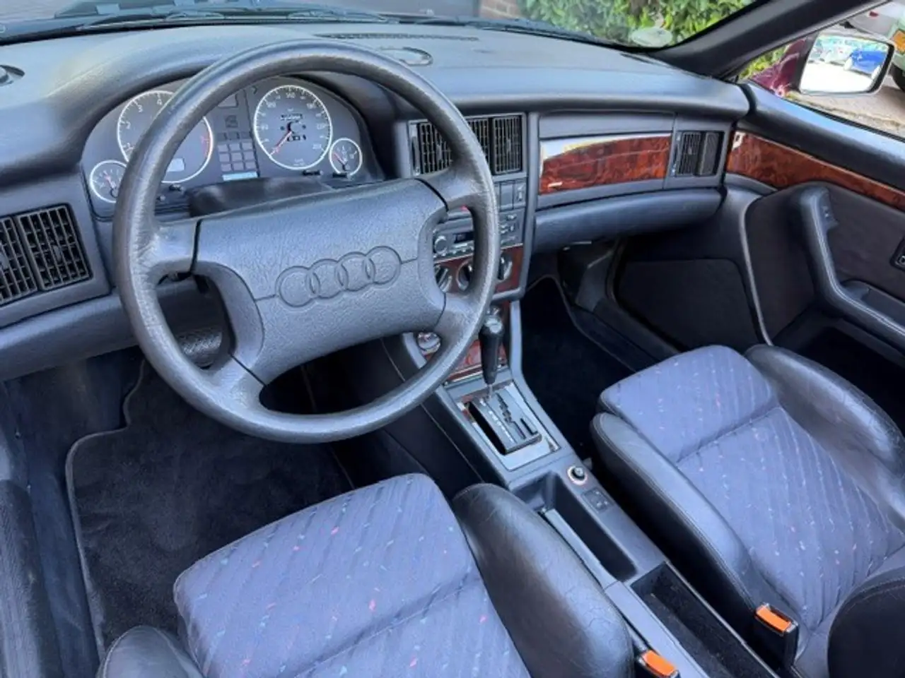 Audi Cabriolet 2.6 V6 automaat / bj. 1995 / NAP met 120989 km.en, foto 6