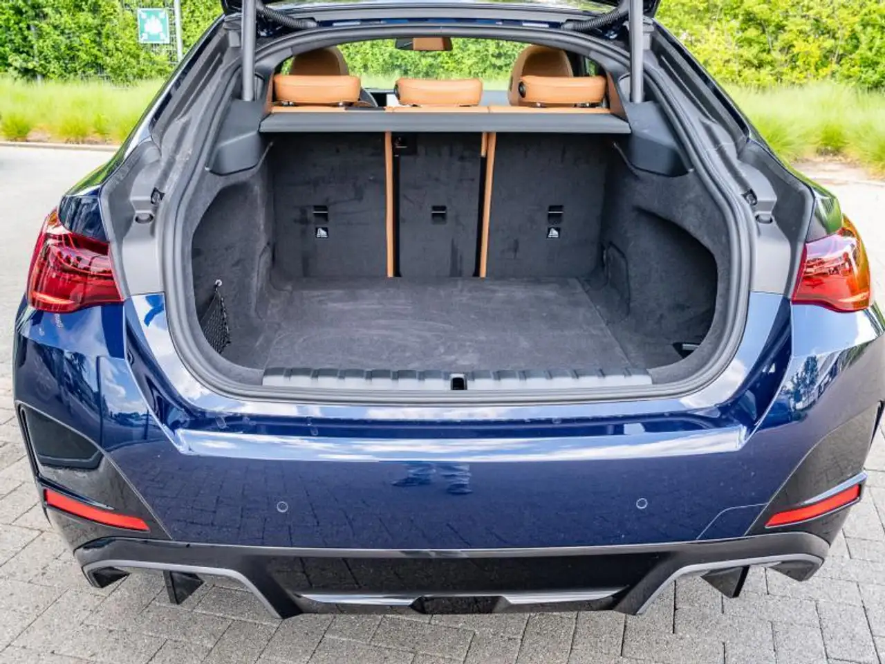BMW i4 2026 — фото 16