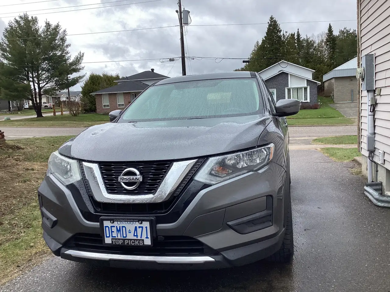 Nissan Rogue снимка Nissan Rogue