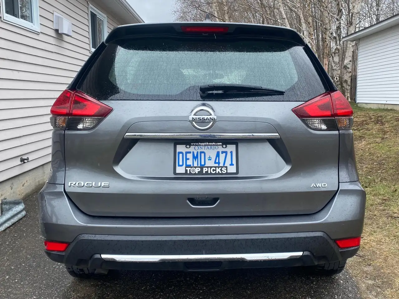 Nissan Rogue снимка Nissan Rogue