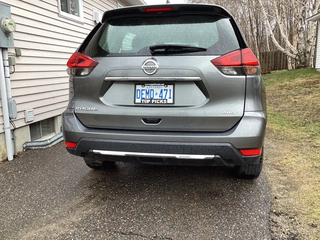 Nissan Rogue снимка Nissan Rogue