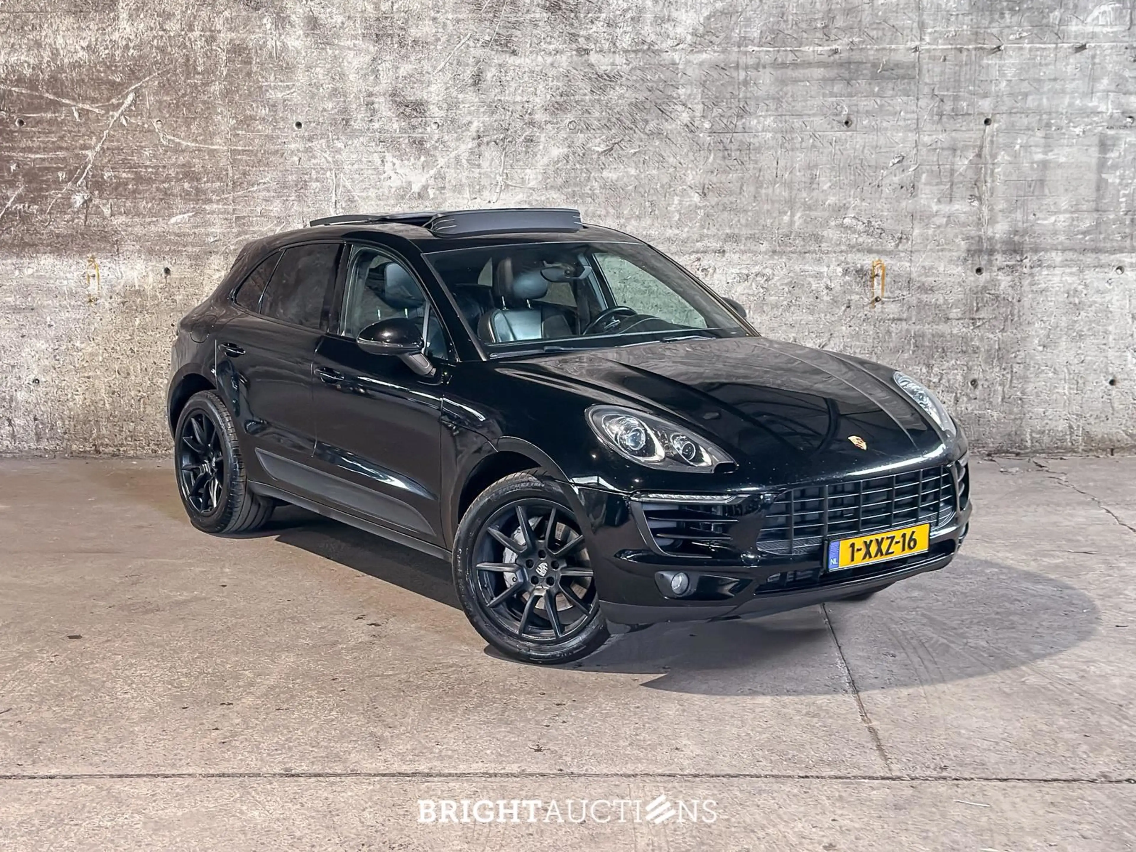 Porsche Macan 3.0 D S — photo 12