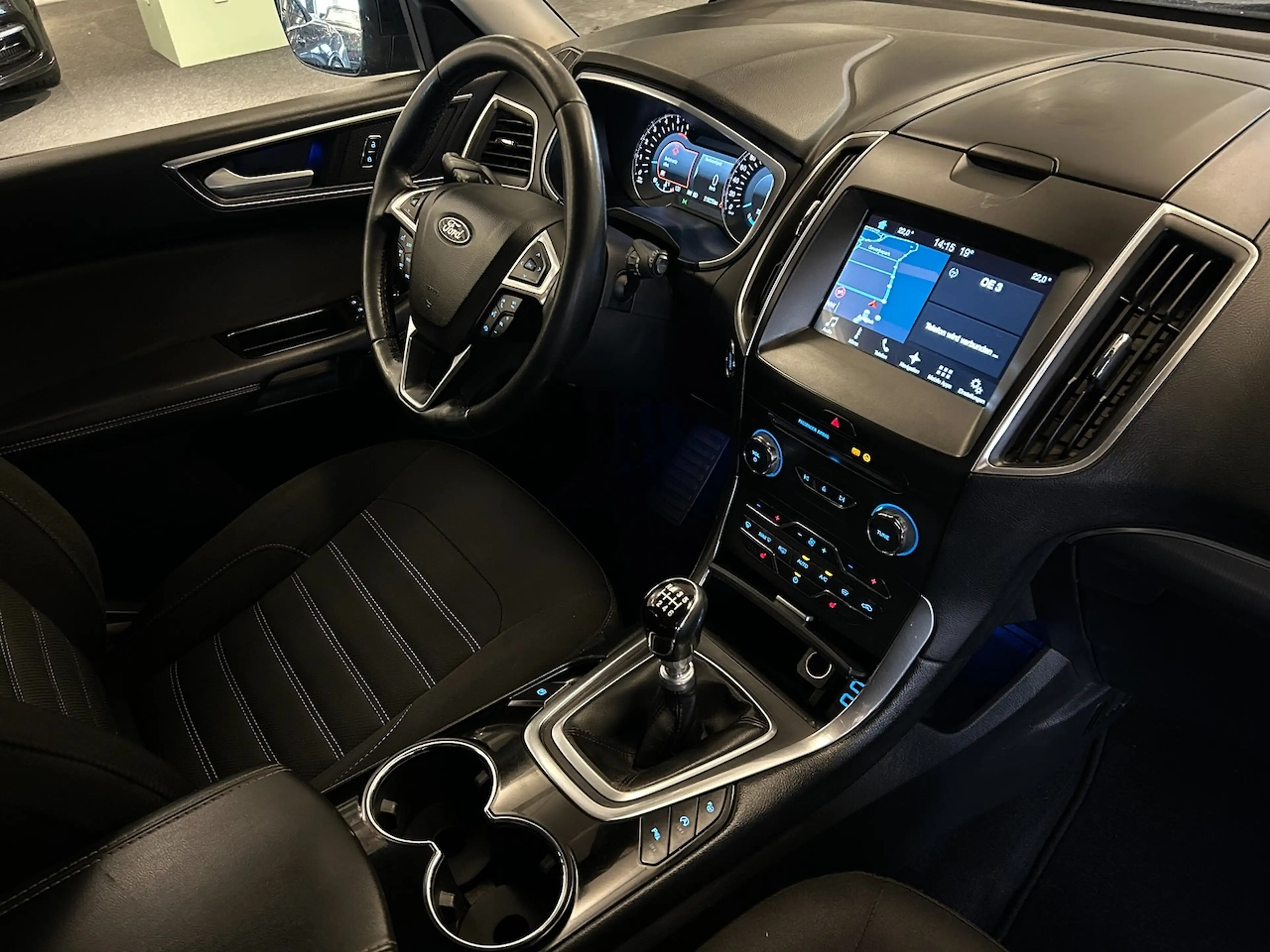 Ford Galaxy Galaxy 2,0 TDCi Titanium — photo 15