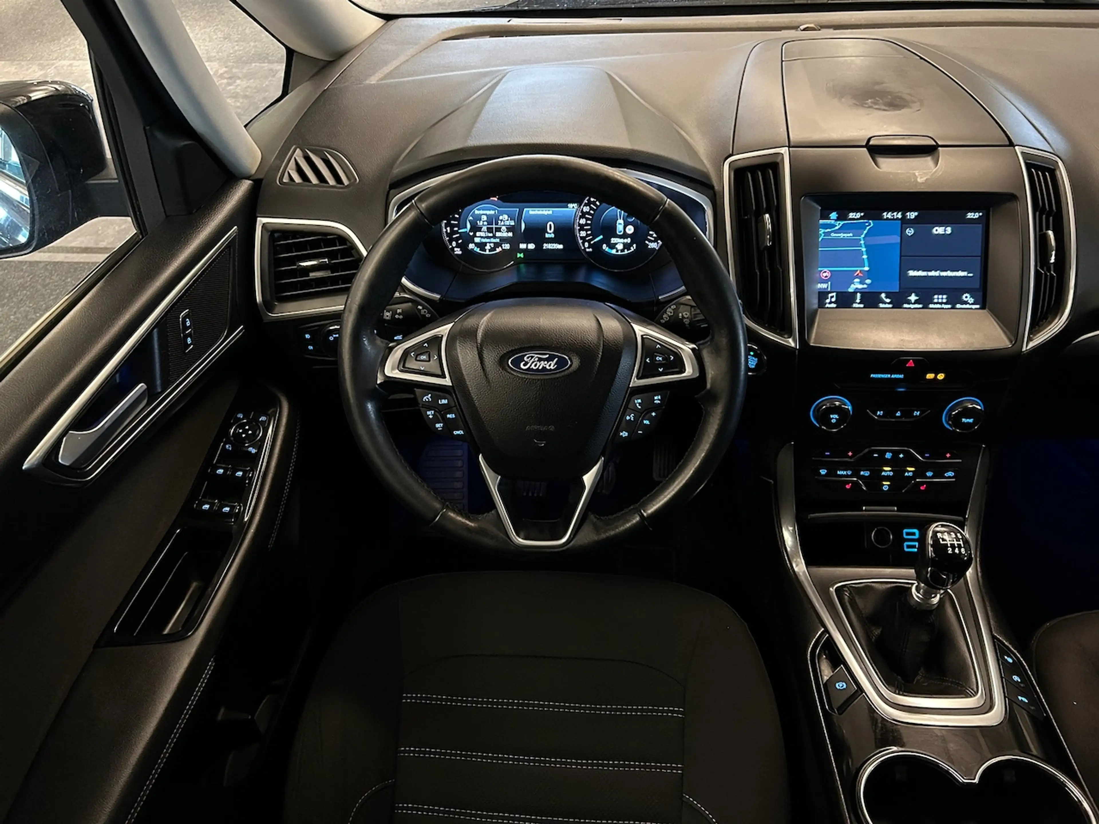 Ford Galaxy Galaxy 2,0 TDCi Titanium — photo 11