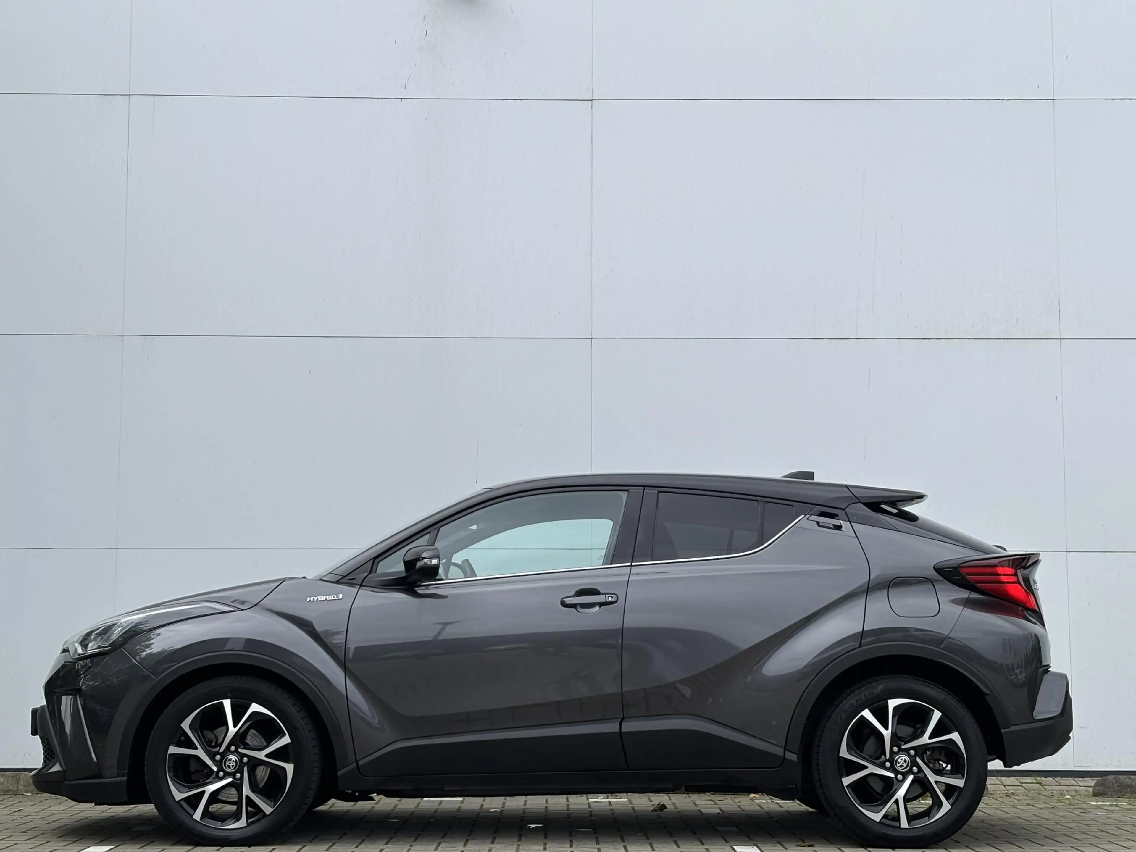 Toyota C-HR 1.8 Hybrid Executive Navigatie /  Climate Control — photo 15