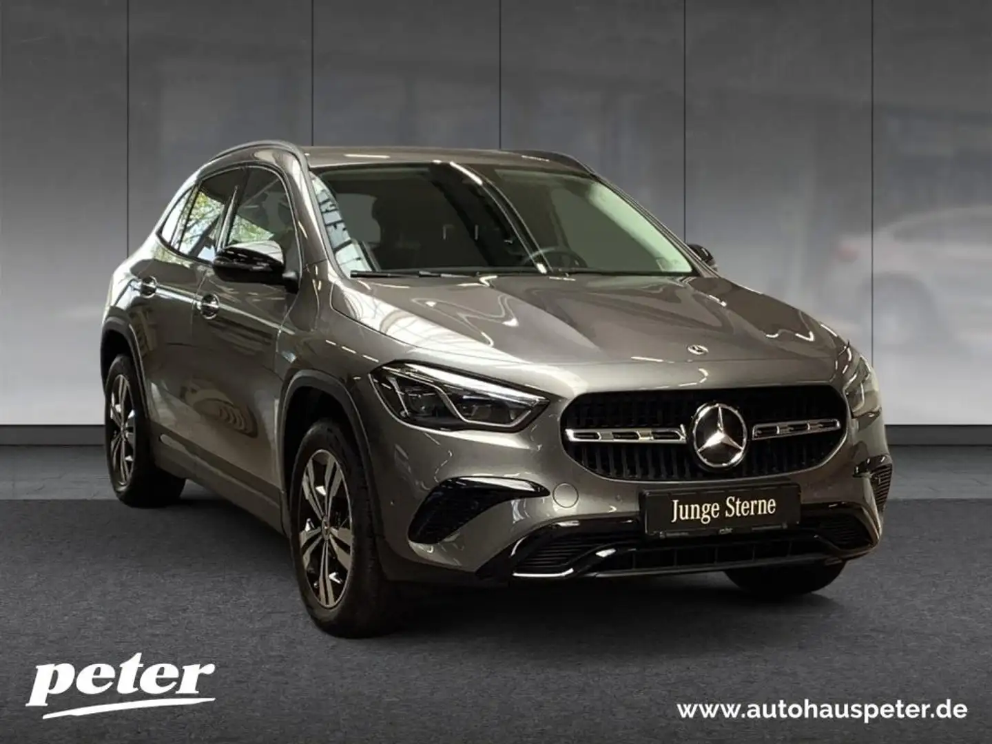 Mercedes-Benz GLA 200 d /PROGRESSIVE/ADVANCED-PLUS/NIGHT/18"/ Gris - 1