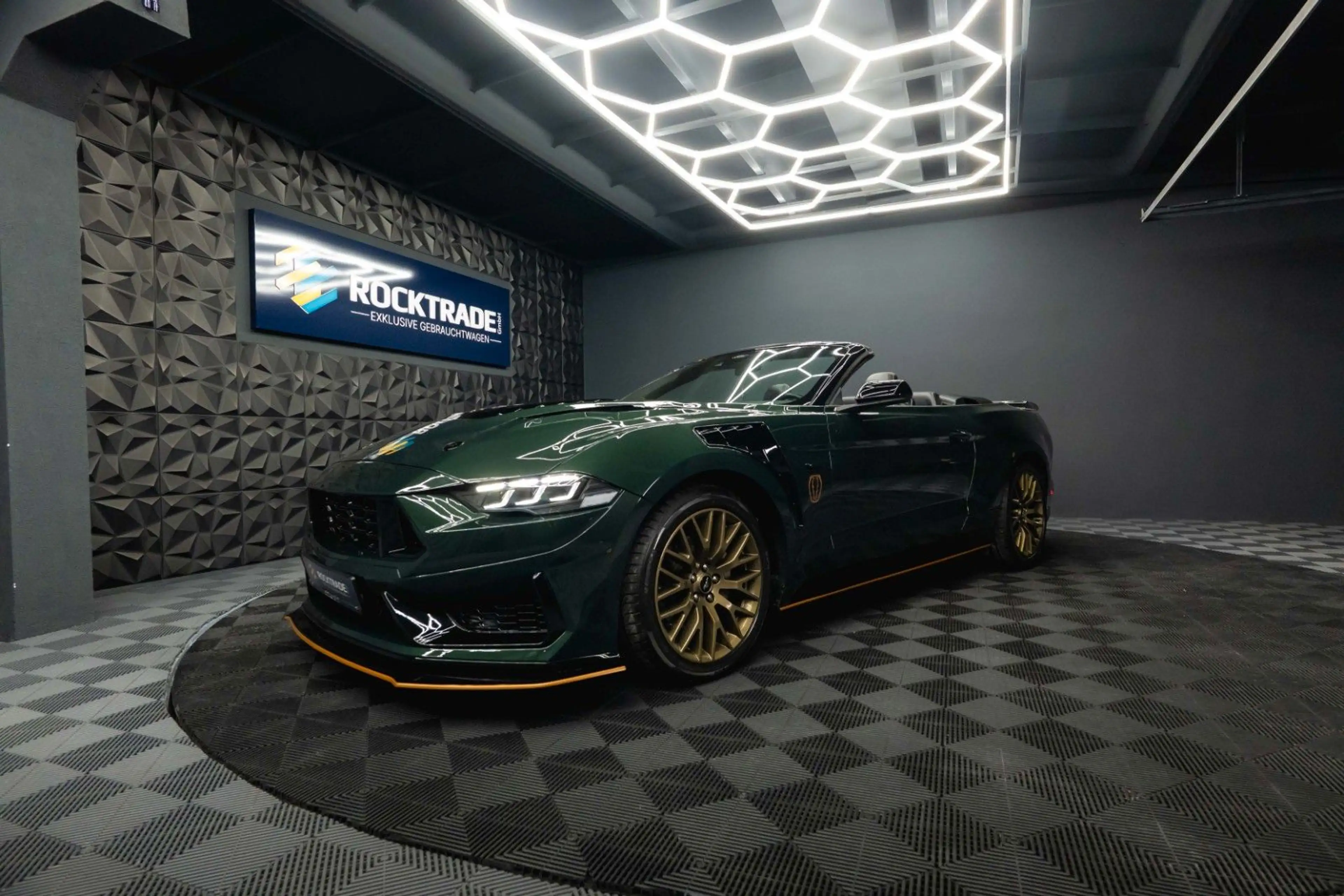 Ford Mustang Cabrio DARK HORSE RockTrade Edition 19%