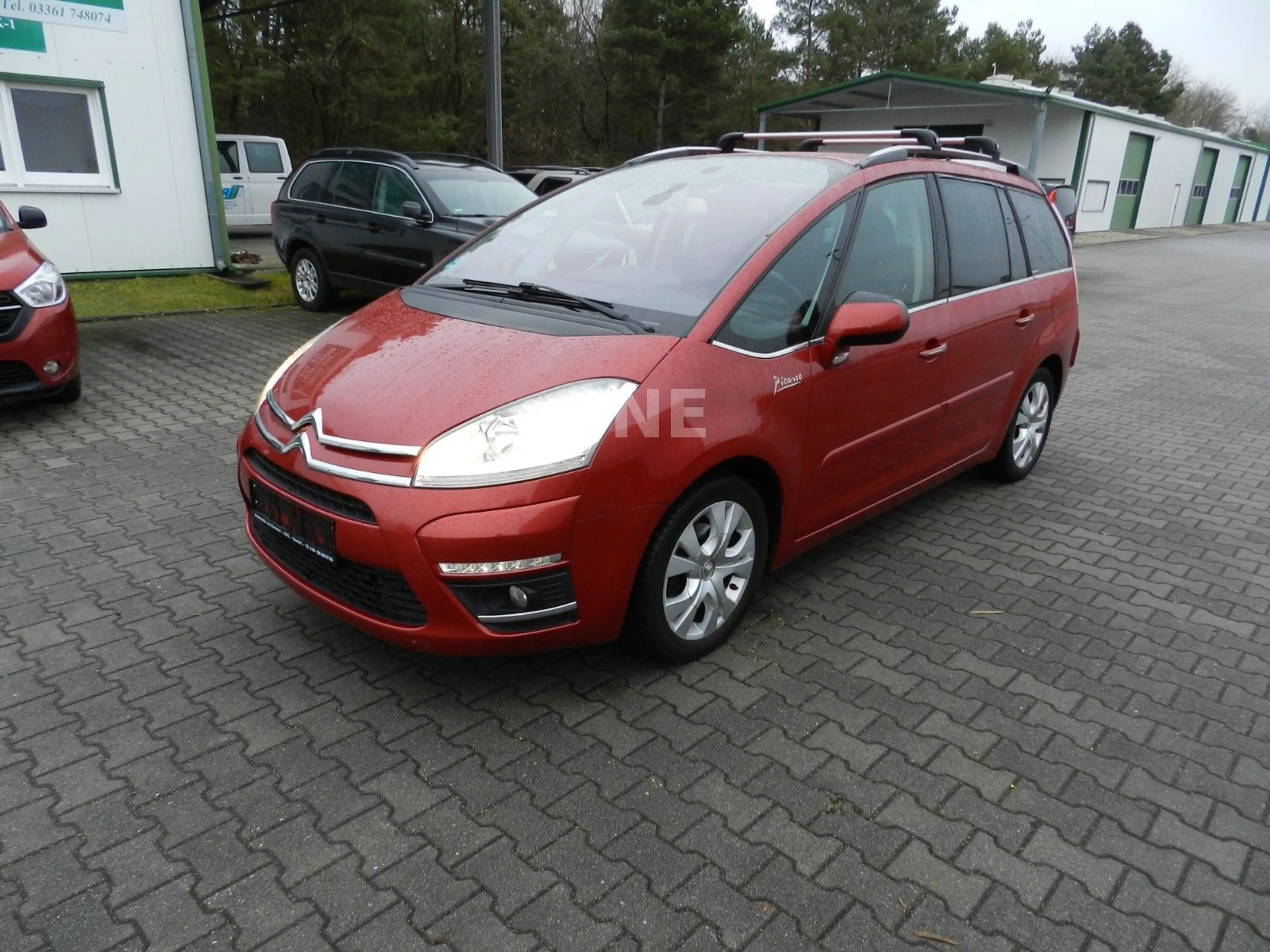 Citroen Grand C4 Picasso Exclusive — photo 2