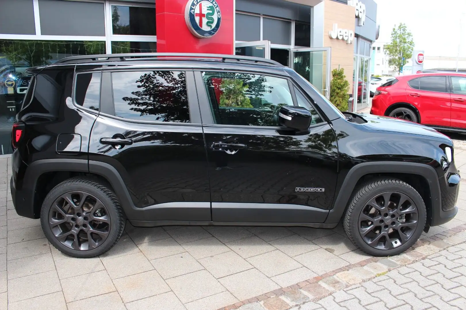 Jeep Renegade Mild-Hybrid FWD S-EDITION Noir - 2