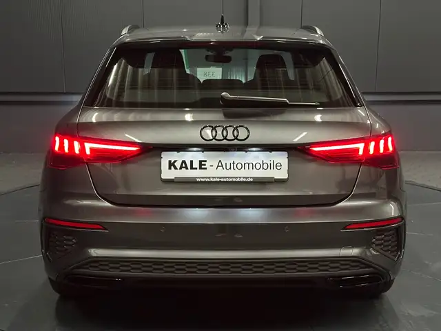 Audi A3 view 4