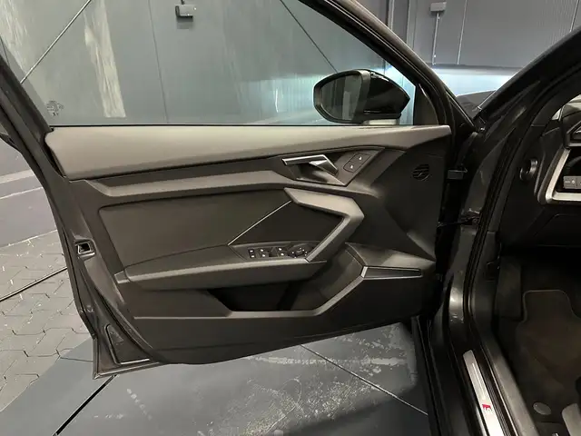 Audi A3 view 13