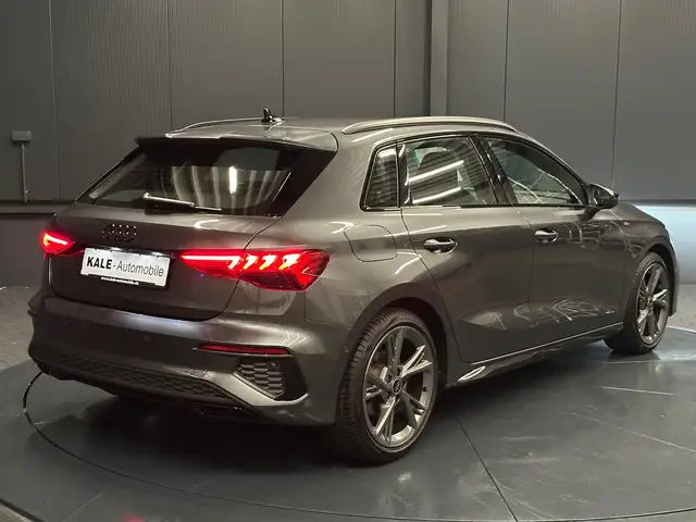Audi A3 view 5