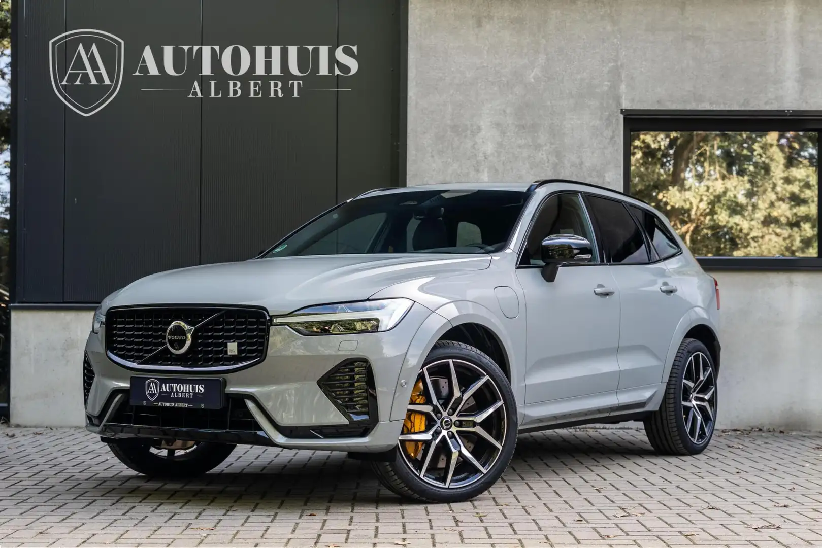 Volvo XC60 2.0 T8 AWD Polestar Engineered HEICO 360c Pano Grigio - 1