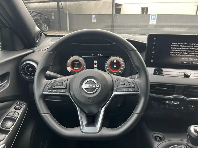 Nissan Juke view 8