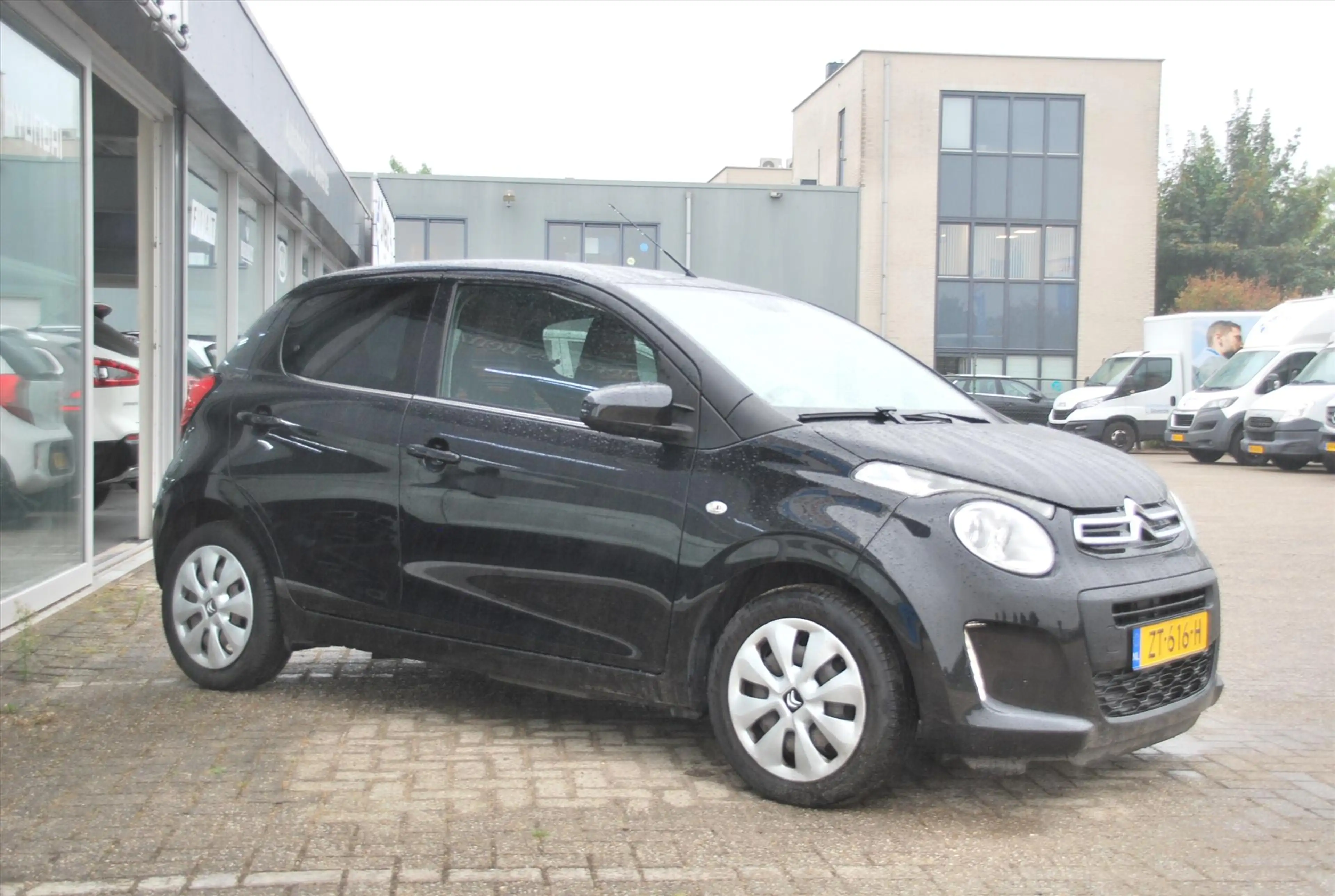 Citroen C1 1.0 VTi 68PK S&amp;S 5D STYLE EDITION — photo 4