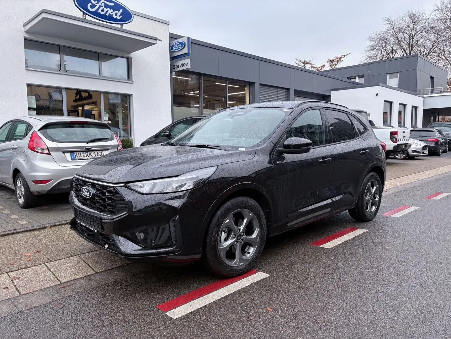 Ford Kuga ST-Line/Automatik/Winterpaket Schwarz - 1