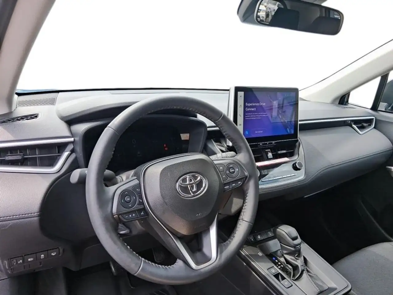 Toyota Corolla Cross снимка Toyota Corolla Cross