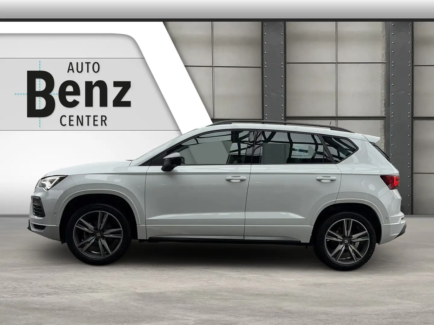 SEAT Ateca 1.5 TSI FR *AHK*ACC*LED*R.KAM*NAV*KESSY*LA Klima Bianco - 2