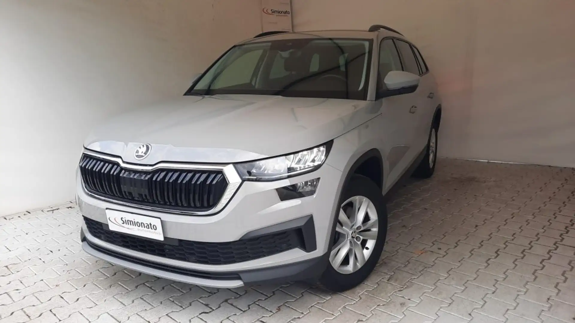 Skoda Kodiaq 2.0 TDI EVO SCR DSG Executive Grigio - 1