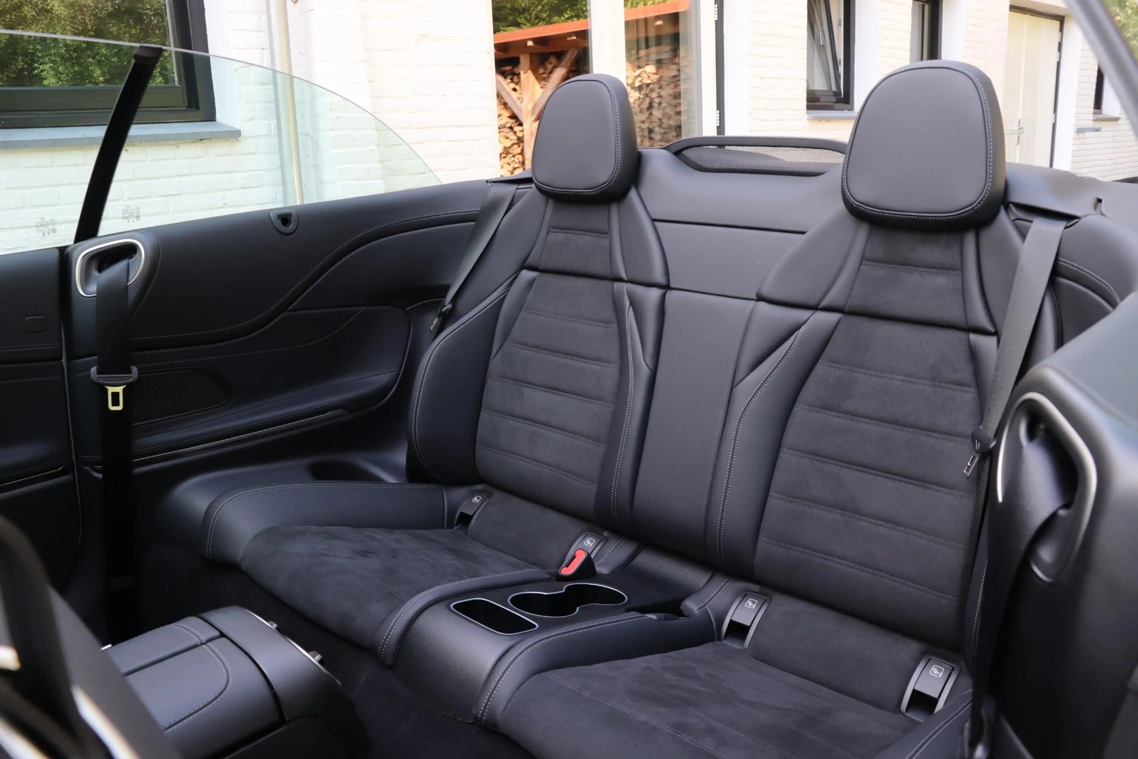 Mercedes-Benz CLE 180 Cabriolet AMG Line |Distronic — photo 16