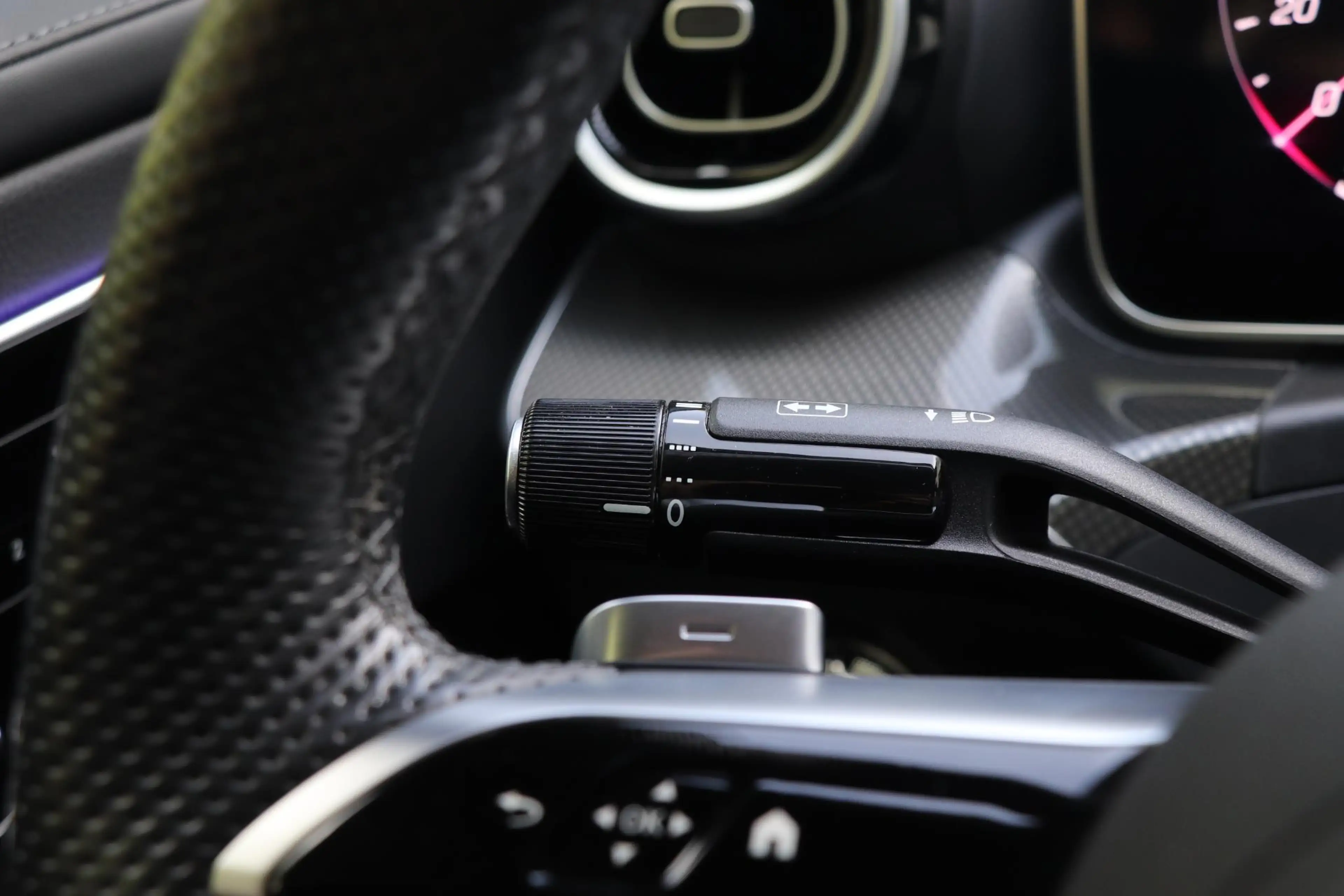 Mercedes-Benz CLE 180 Cabriolet AMG Line |Distronic — photo 46