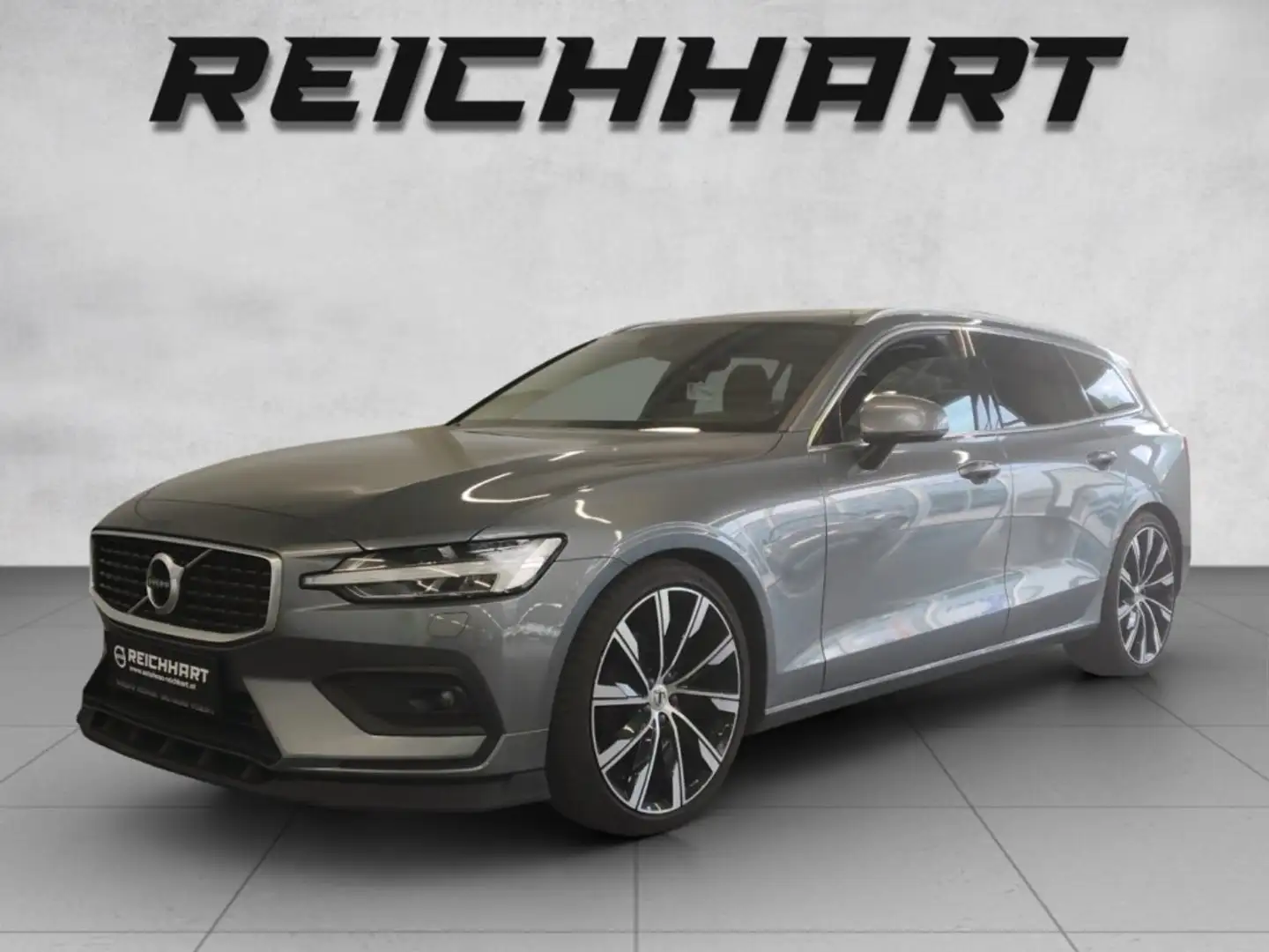 Volvo V60 Volvo V60 B4 Momentum Pro Aut. Grau - 1