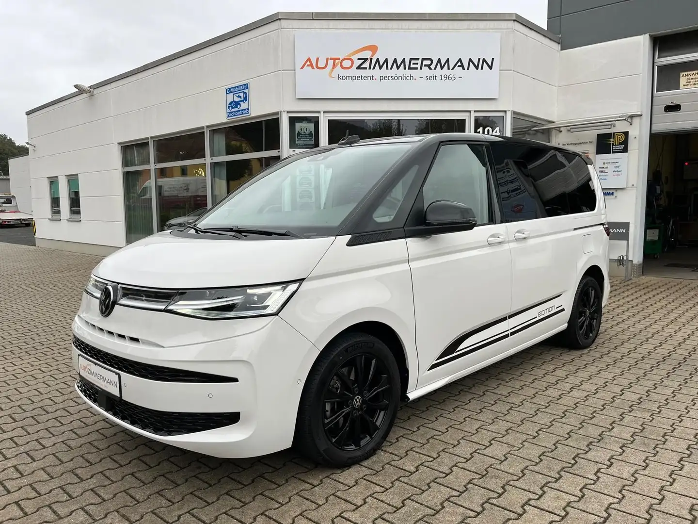 Volkswagen T7 Multivan Edition LED NAVI 2xSchiebetür 7 Sitz Weiß - 1