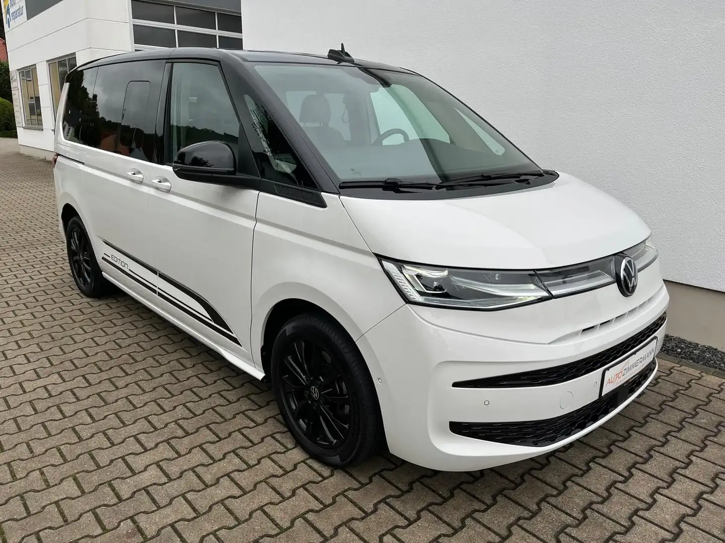 Volkswagen T7 Multivan Edition LED NAVI 2xSchiebetür 7 Sitz Weiß - 2