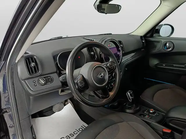Mini Countryman view 7